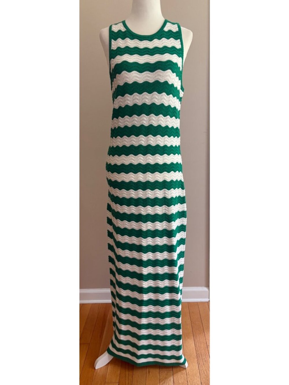 Hyacinth House Tuckernuck Green & White Wavy Knit Stripe Wilder Dress Size M - Picture 3 of 13